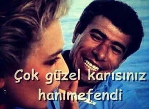 14  Şubat  ve sevgilisi olmayan insanlar topluluğu.