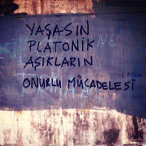 Aşk Üçe Ayrılır!