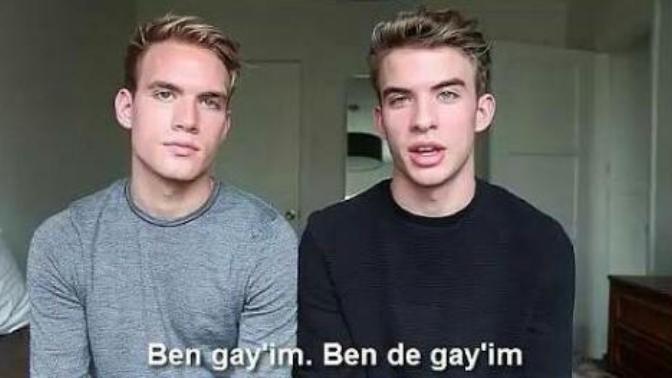 Eşcinsel Erkekler Çok Yakışıklı Oluyor
