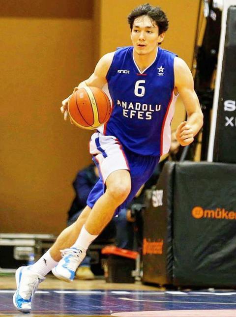 Genç Kızların Sevgilisi Cedi Osman Kimdir?