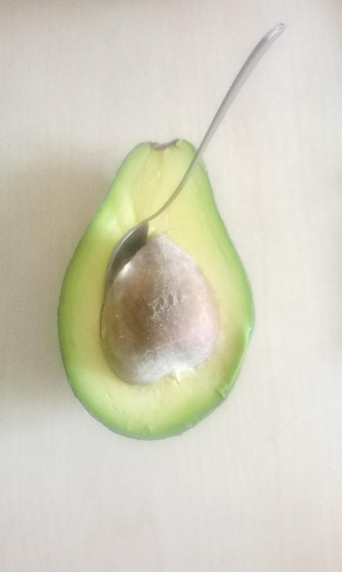 Yemek Tariflerinin Çılgın Kadını Arzu'ya Göre Avokadonun Hazırlanışı