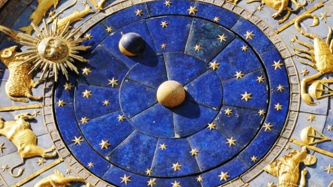 Astrolojide Doğum Haritası Nasıl Okunur?