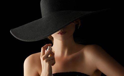 Bir Kadını Seksi Yapan Özellikler