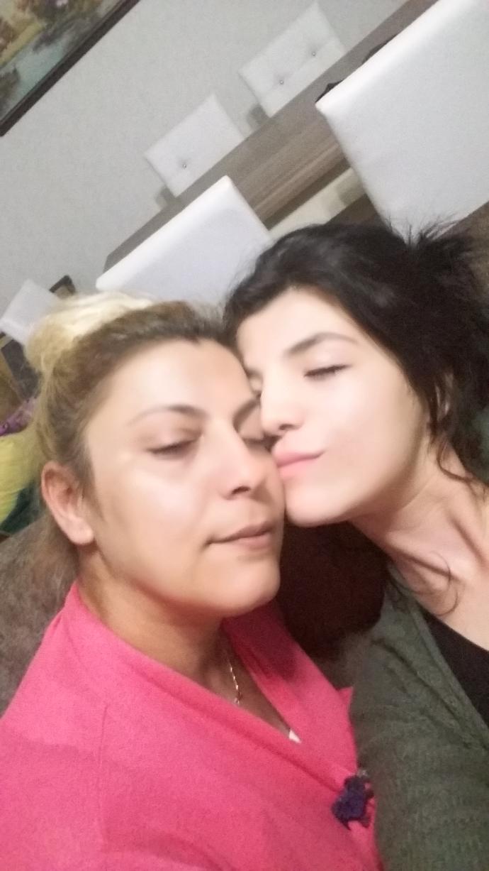 Üzme Anneni, Ona Kızdığın Zaman Bunları Hatırla