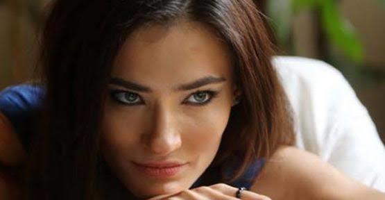 Ülkelere Göre Kızlar Aşık Olursa Ne Yapar?