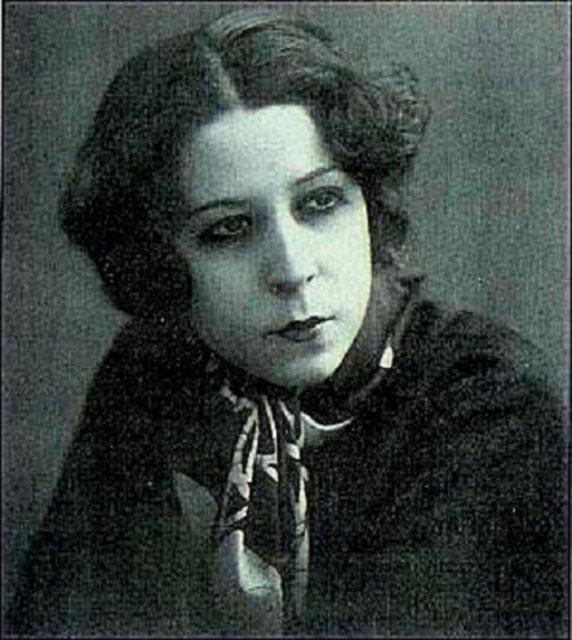 8 Marta Özel Bizim Kadınlarımız