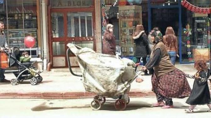 Emekçi Kadınlara Selam Olsun