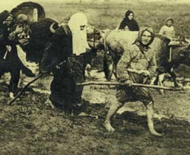 Geçmişin Kadınları ve Geleceğin Kadınları; Kadınlar Günümüz Kutlu Olsun!