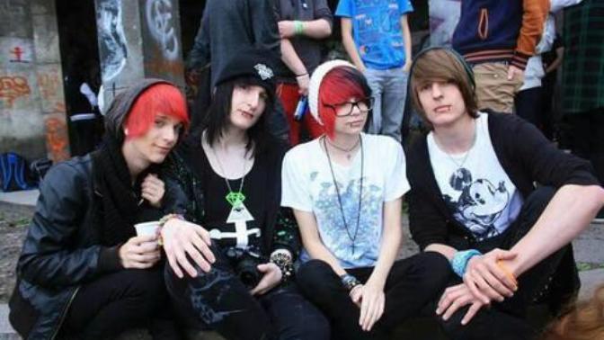 Konumuz Emo'lar