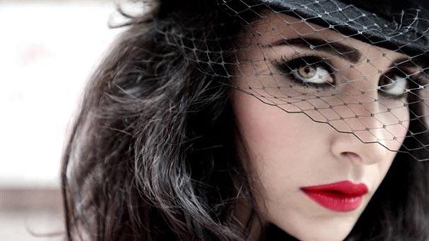 Sıla'nın Hayal Kırıklıklarıyla Dolup Taştığının Kanıtı Aşk Şarkıları