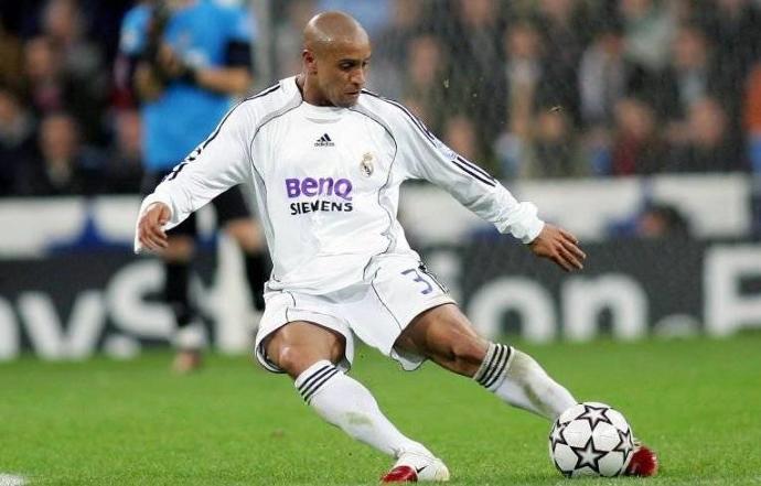 Sizi 2000'lere Götürecek 20 Efsane Futbolcu