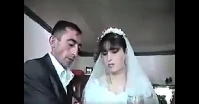 Evlilik ve Düğün Fobisi Üzerine Yapılmış En Komik 5 KizlarSoruyor Paylaşımı 😄