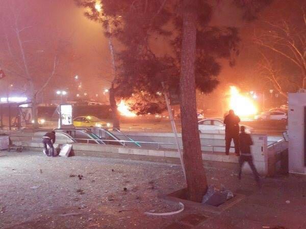 Her Gün Biraz Daha Ölüyoruz