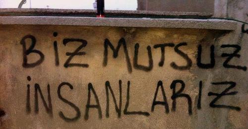 Sevgiliniz yok diye mutsuz musunuz ? ya da varda çok mu mutlusunuz ?