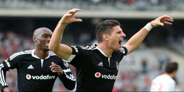 Bu Sezon Spor Toto Süper Lig'in Öne Çıkan Futbolcuları