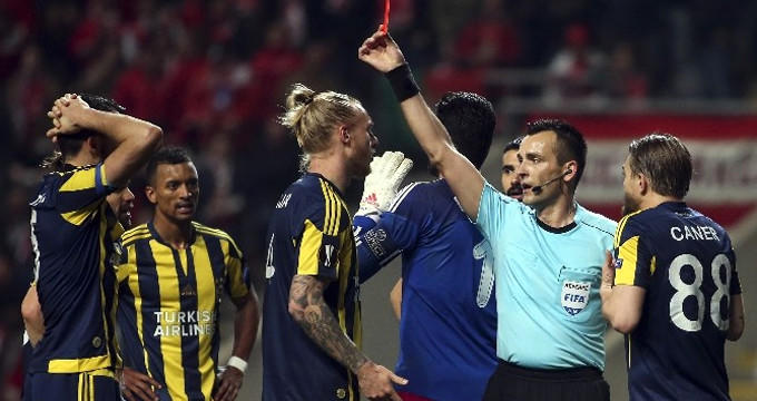 Braga 4 / Fenerbahçe 1/ Hakem 0