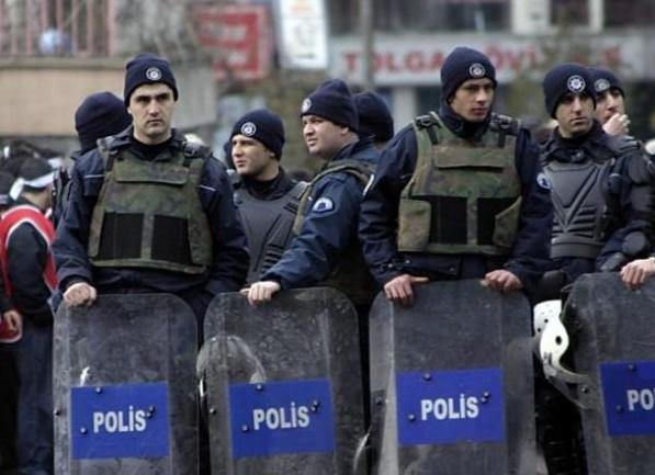 Terörle Yaşamaya Alışmamız Gerekiyor
