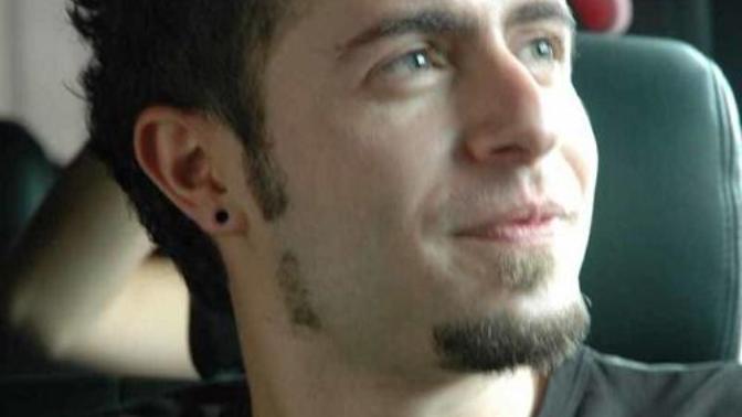 AŞK'ı Emre Aydın'dan öğreneceksin, gayrısından değil !