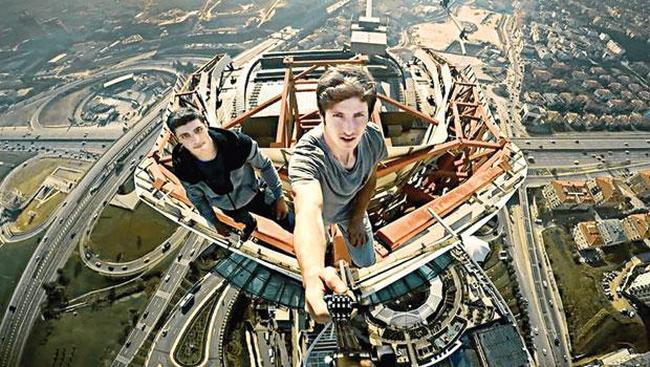 Selfie Boylum Al Kanlı Yazmalım