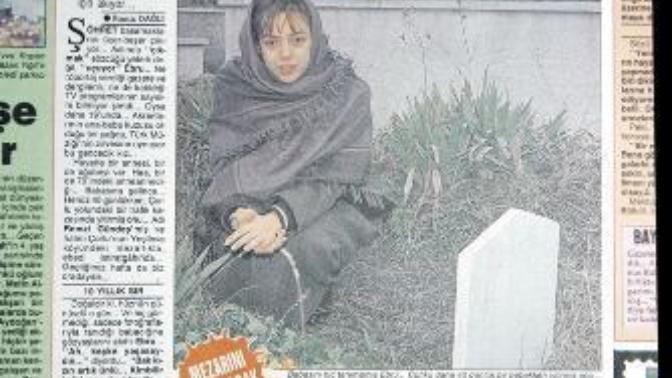 Arap Saçına Dönen Ebru Gündeş ve Babasının İlişkisi