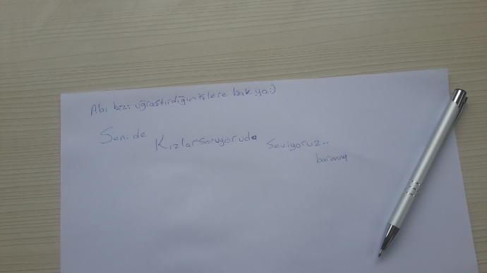 KizlarSoruyor Neden Seviliyor?