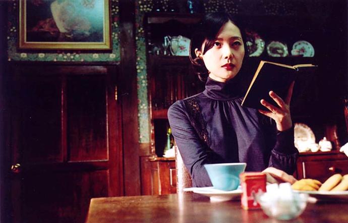 Psikolojik, Dramatik ve Gerilim Dolu Bir Film: A Tale Of Two Sisters