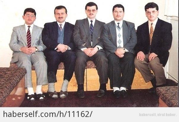 NEDEN YALNIZIZ?