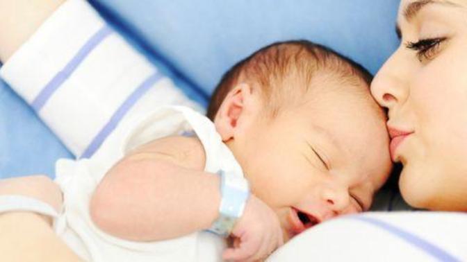 Baktıkça İçini Titreten Tek Varlık: Evlat