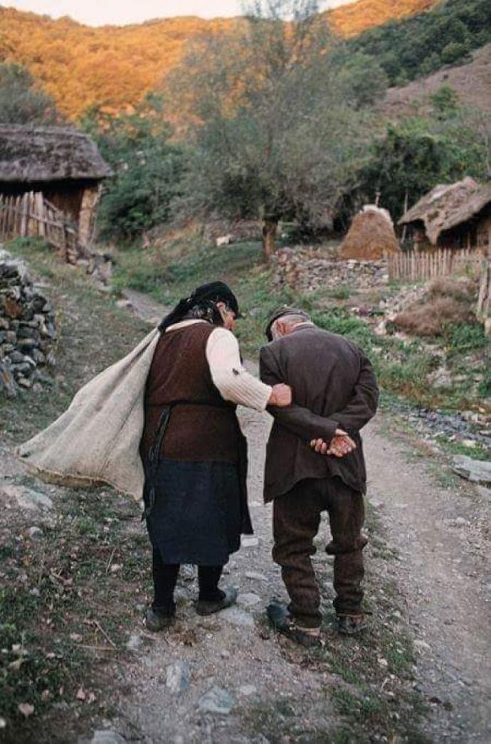 Aşkın Yaşı Var mıdır, Yok mudur?