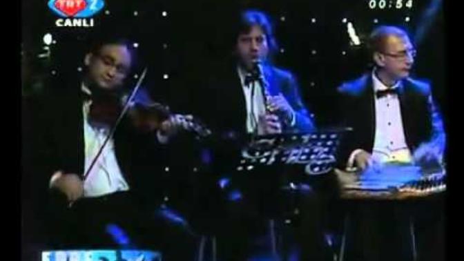 Sıla'nın Boş Bir Sanatçı Olmadığını Gösteren 5 Canlı Performansı