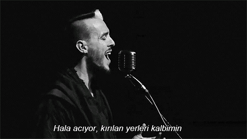 Sen Ona Aşıksın Ama Ben Seni Çok Sevdim