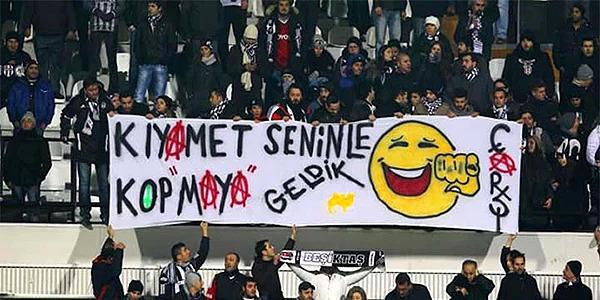 Beşiktaşlıların İnce Mesajlarıdan Bazıları