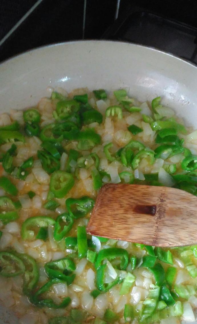 En Lezzetli Menemen Tarifi