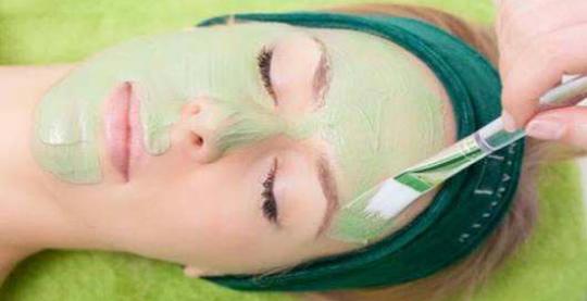 Aloe Vera Maske Tarifi ve Faydaları