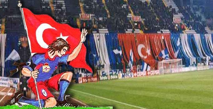 Deportivo (El Turko) Neden Tüm Maçlarında Türk Bayrağı Açar?