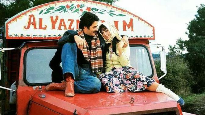 Yeşilçam'ın Birbirine Yakışan Efsane Çiftleri 😍