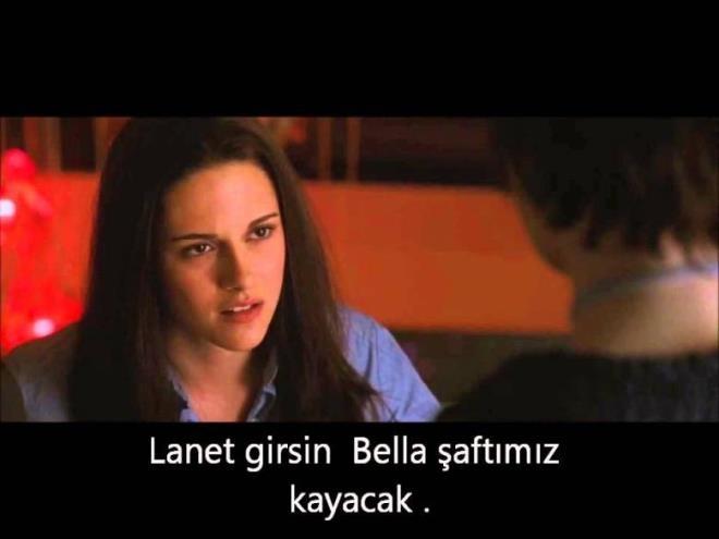 Dizi İzlerken Karşımıza Çıkan ve "Çevirmen Şaka Yapıyor Olsa Gerek" Dedirten Komik Alt Yazılar