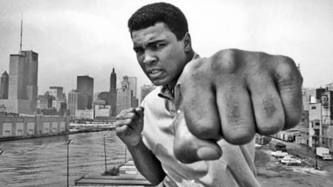 Dünyaca Ünlü Boksör Muhammed Ali Vefat Etti