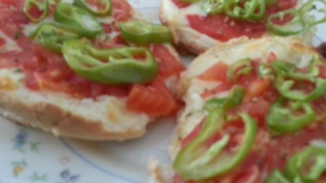 Pratik Pizza Tarifi