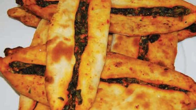 Hatay Yöresi Lezzetlerinden Serisine Devam Ediyoruz: Katıklı Ekmek Tarifi :)