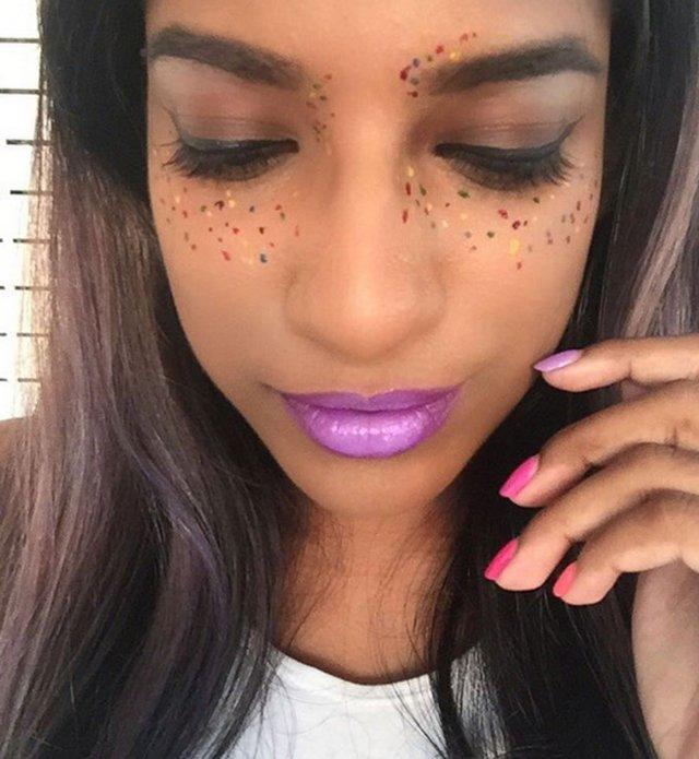 Yeni Trend Rengarenk Çiller: Rainbow Freckles