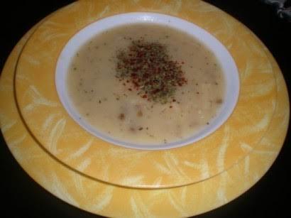 Tadı Damağınızda Kalacak Salçalı Yoğurtlu Mercimek Çorbası Tarifi