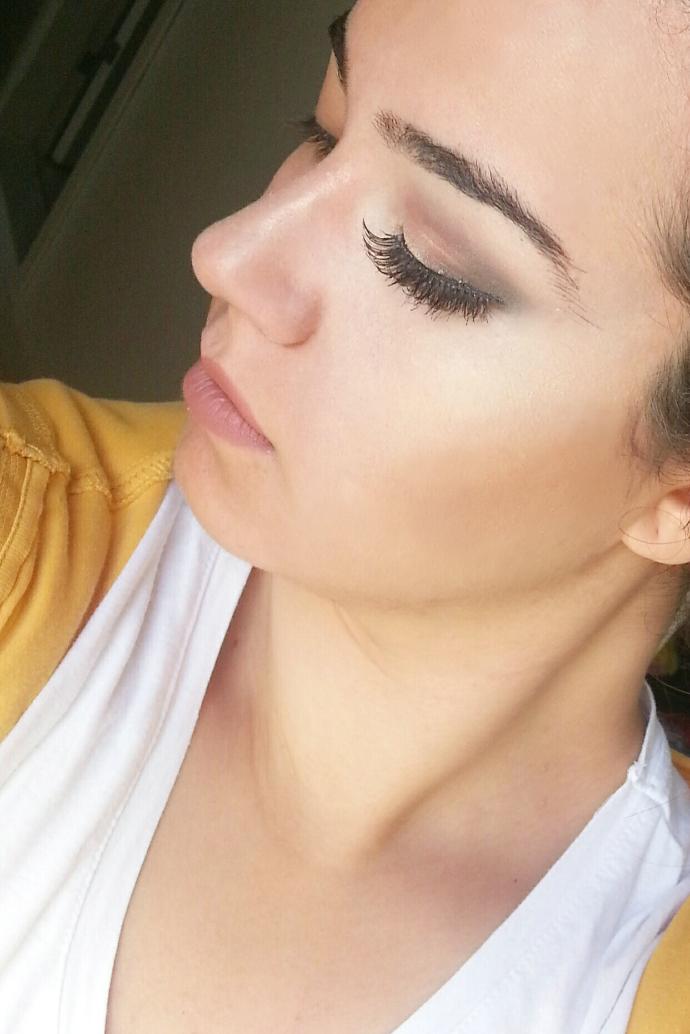 Yazın Yeni Gözdesi Strobing Tekniğiyle Aydınlık Makyaj