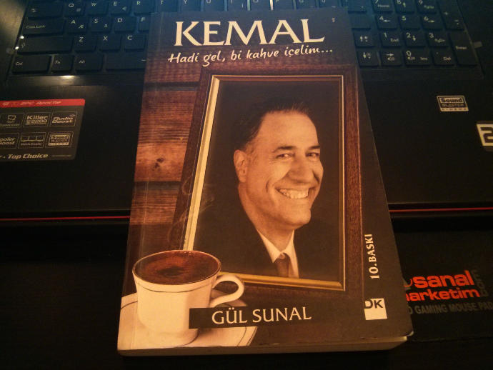 Gülen Adam Kemal Sunal'ı, Ölümünün 16. Yılında Hüzünle Anıyoruz