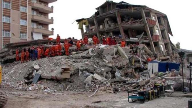 Deprem Neden Olur? Deprem Esnasında Neler Yapılır?