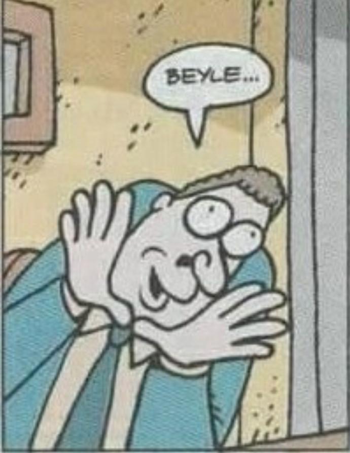 Ergen Sınıfına Giren Tipik 5 Adet Kız Davranışı