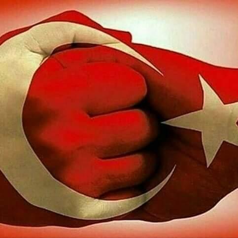 15 Temmuz Gecesinden Geriye Kalan "Yürek" Burkan Görüntüler!