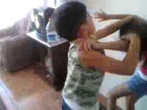Abisi Olan Kızların Anlayacağı 5 Şey