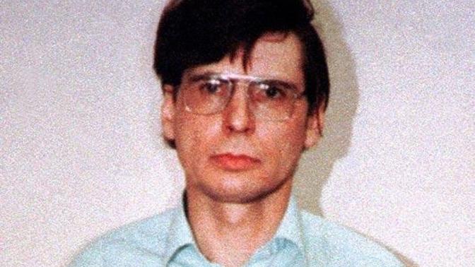 Bir Garip Seri Katil: Dennis Nilsen