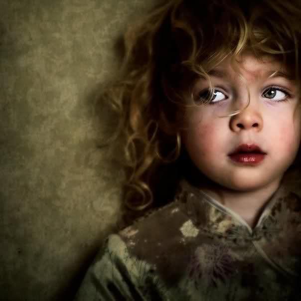 Emel İsmi Bambaşkadır